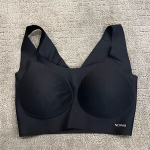 Neiwai bra. Never used